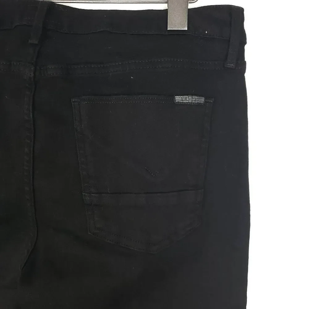 HUDSON Rare Blackout Bootcut Cropped Mid Rise Jeans in Black Size: 30